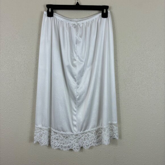 VTG Vassarette White Nylon Half Slip Skirt L Made in USA Lace Hem Silky Lingerie - Picture 4 of 5